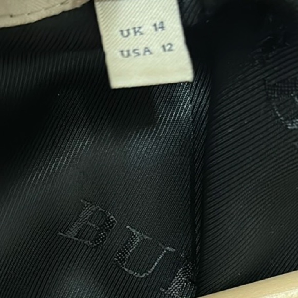 Burberry Plaid Wool Coat Size 14UK/12US - Picture 12 of 13